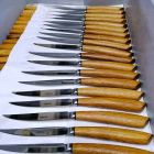 2 noże do steków z rękojeścią z rogu wołowego lub drewna Made in Italy - Marino Viadurini