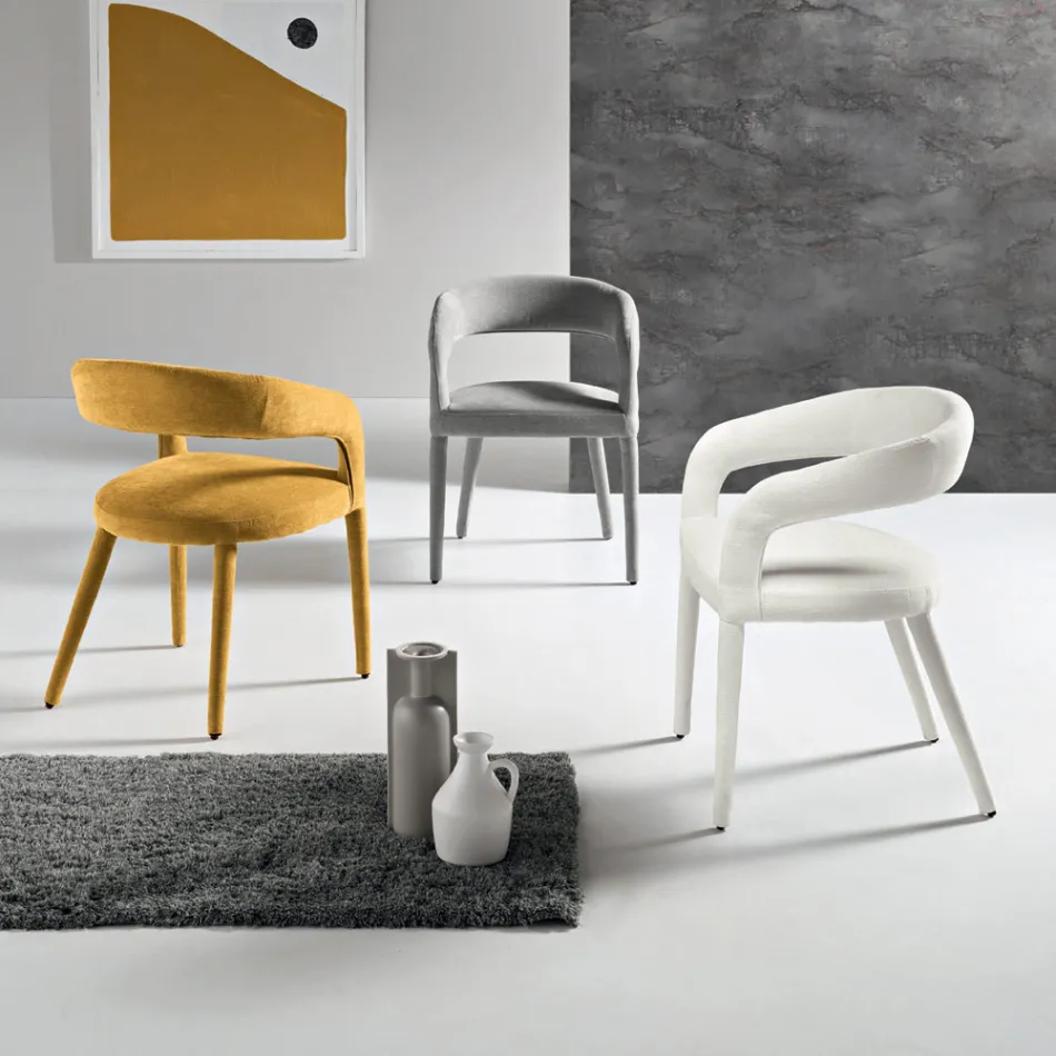 2 tapicerowane fotele w tkaninie bouclè z pokrytym stelażem - Domenica Viadurini