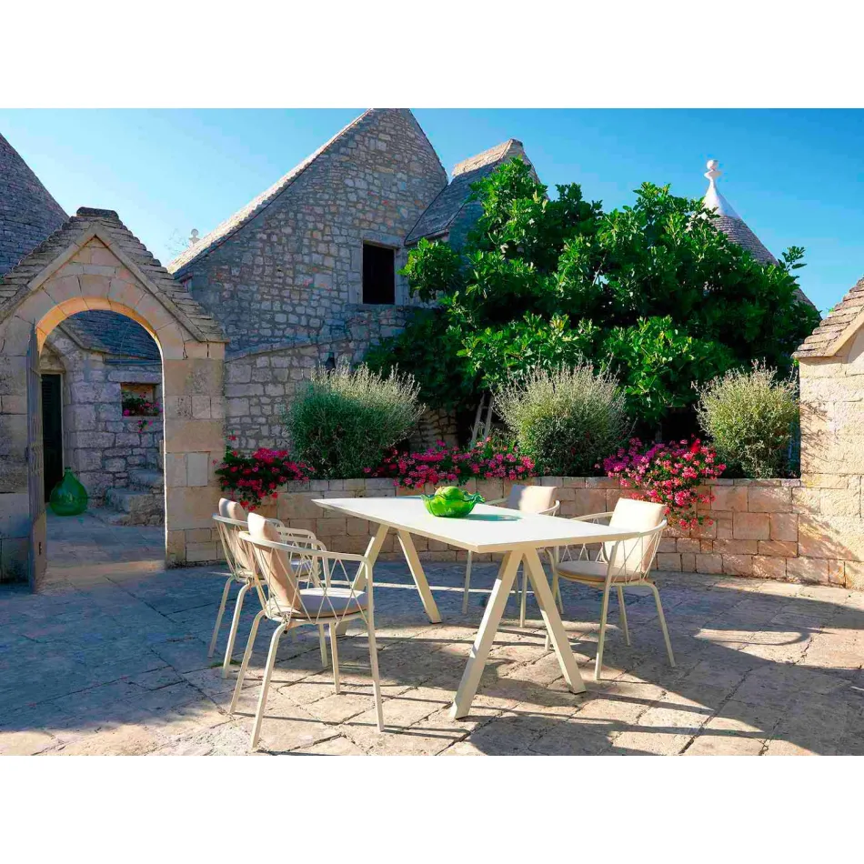 2 fotele ogrodowe z malowanego metalu do układania w stosy Made in Italy - Adia Viadurini