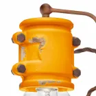 Aplikacja miejskiego stylu spotlight w rękodzieła ceramicznego Beth Ferroluce Viadurini