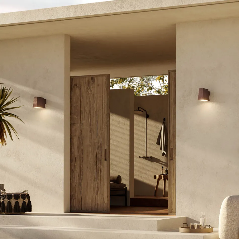 Zewnętrzny kinkiet z antycznego brązu z metalu - Saint Tropez autorstwa Il Fanale Viadurini