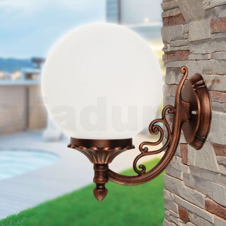 Aplikacja z akrylową kulą i strukturą z odlewanego ciśnieniowo aluminium - Trovanero Viadurini