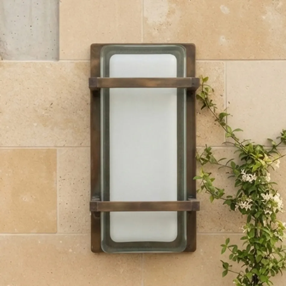 Mosiężna lampa ścienna zewnętrzna, E27, styl geometryczny, wyprodukowana we Włoszech - kryształ Viadurini