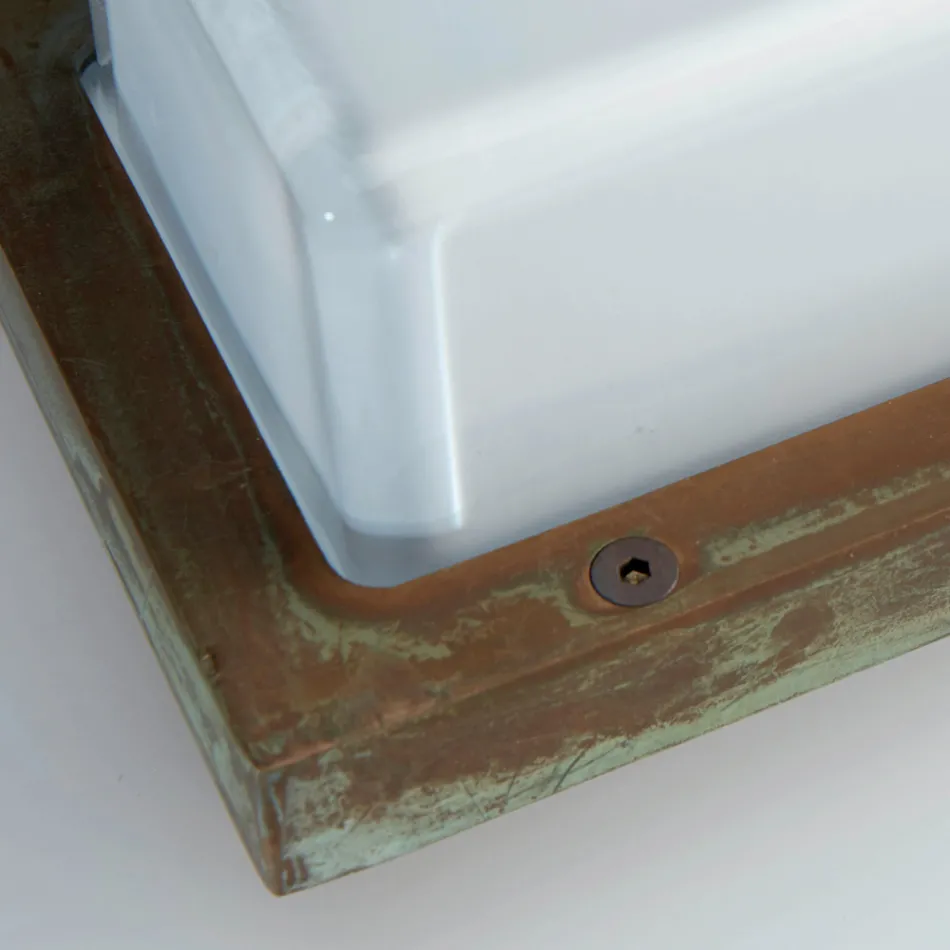 Kinkiet zewnętrzny w stylu vintage z mosiądzu z gniazdem E27 i IP44 - kryształ Viadurini