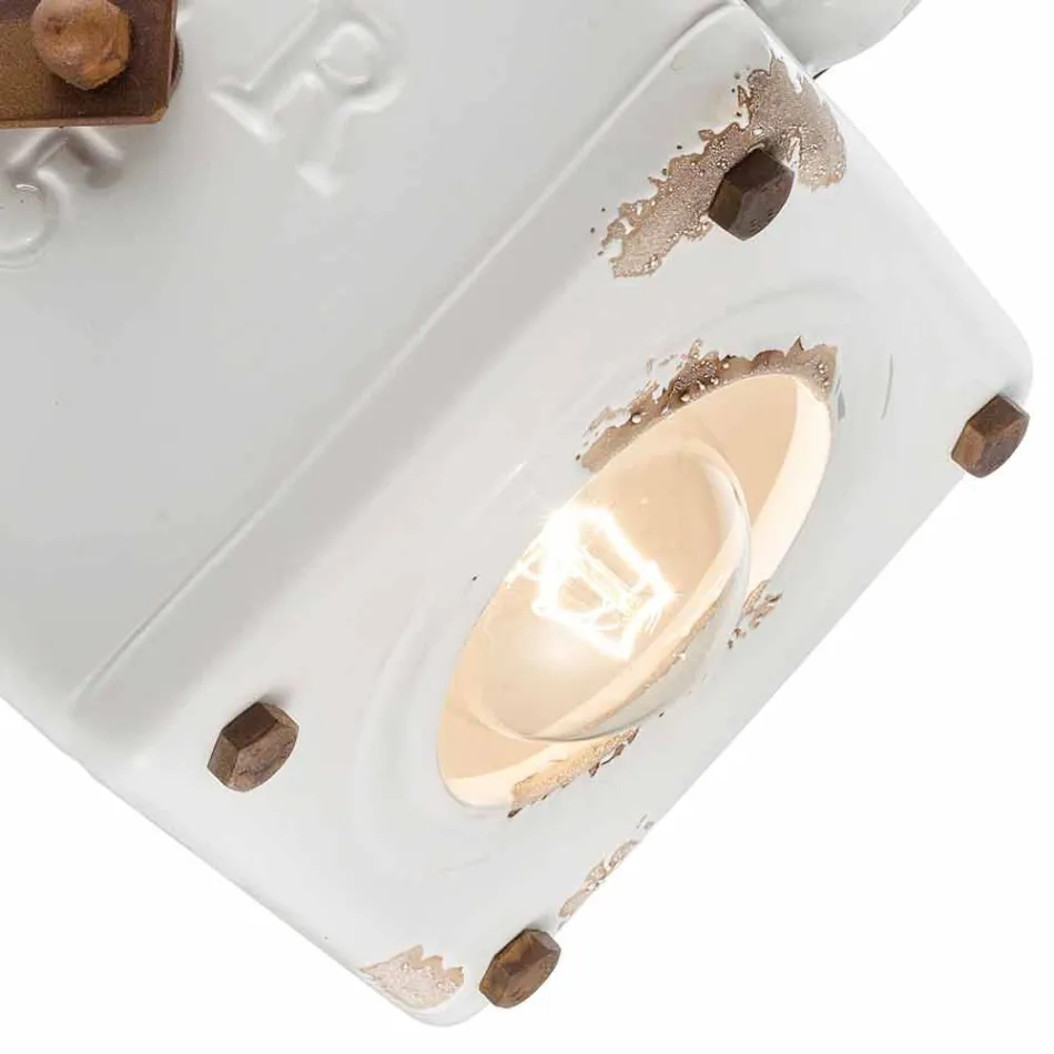 Ściana rocznika stylu ceramiczne przemysłowe i żelaza Julia Viadurini