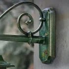 Zewnętrzny kinkiet ze złoto-zielonego aluminium z ręcznie malowanymi kwiatami - Gorizia Viadurini