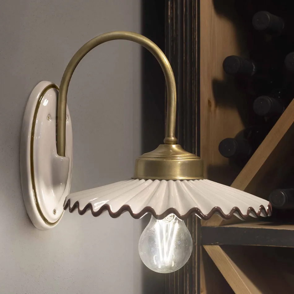 Plisowana błyszcząca aplikacja ceramiczna i ręcznie malowane krawędzie - Laquila Viadurini