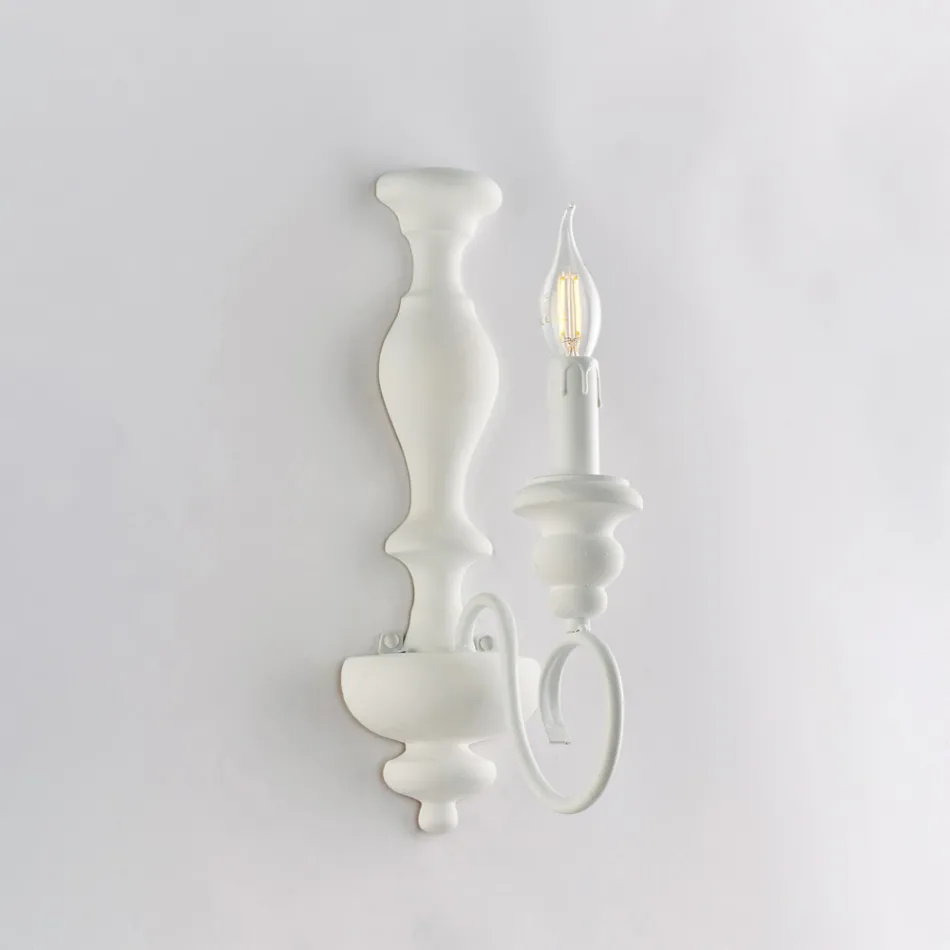 Kinkiety z drewna i lakierowanego żelaza, wykonane we Włoszech, do dekoracji wnętrz – Toskania Viadurini