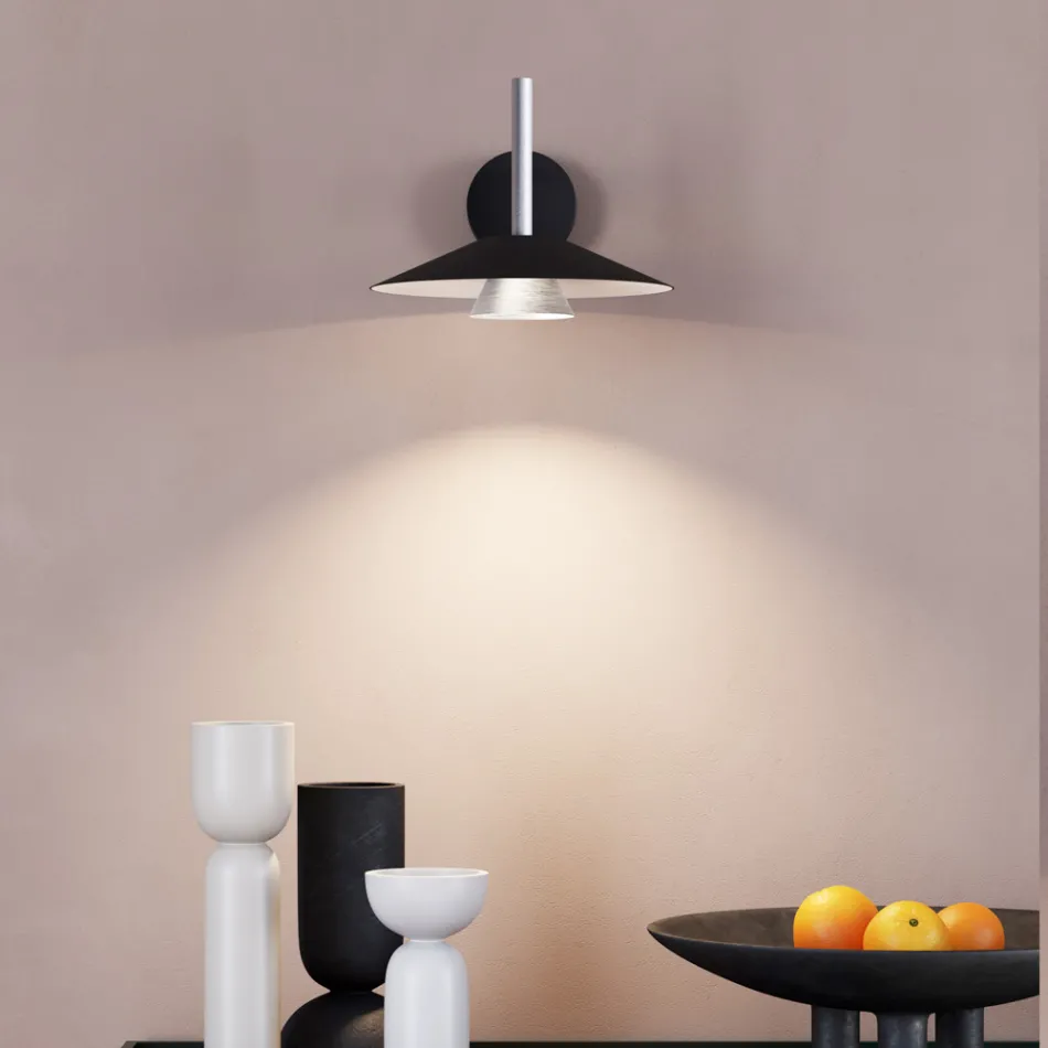 Metalowe kinkiety w różnych wykończeniach Wyprodukowano we Włoszech - Mira Viadurini