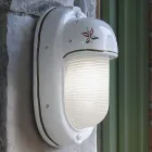 Pionowy kinkiet zewnętrzny w ceramiczne ręcznie malowane kwiaty - Brindisi Viadurini