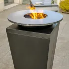 Opalany drewnem grill z płytą kuchenną i komorą na drewno - Ferran Viadurini