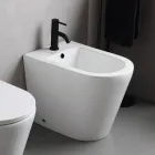 Bidet podłogowy Salice z jednym otworem, wykonany z białej ceramiki, o eleganckim, nowoczesnym wzornictwie Viadurini