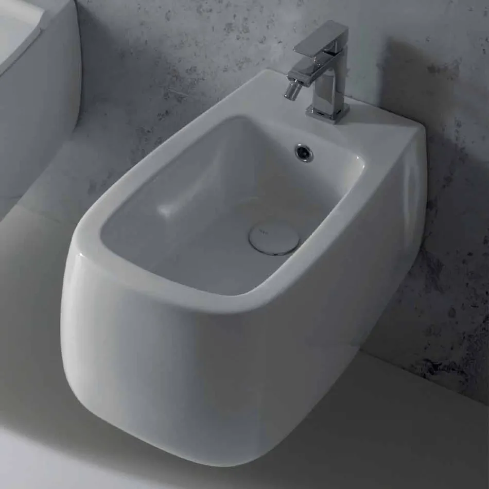 Zaprojektowany podwieszany bidet w białym ceramice Gaiola, wyprodukowany we Włoszech Viadurini