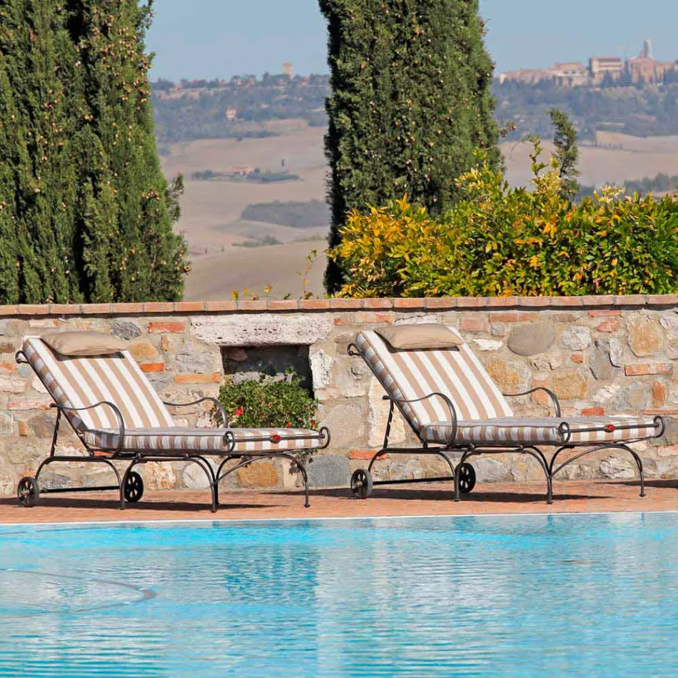 Szezlong zewnętrzny z żelaza i ręcznie robionej tkaniny Made in Italy - Relax Viadurini