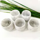 Kompozycja 2 szklanek z białego marmuru z Carrary Made in Italy - Dolla Viadurini