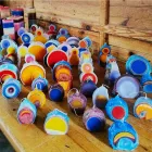 Kompozycja 3 kolorowych świec woskowych, unikalnych elementów, wyprodukowanych we Włoszech - Dela Viadurini