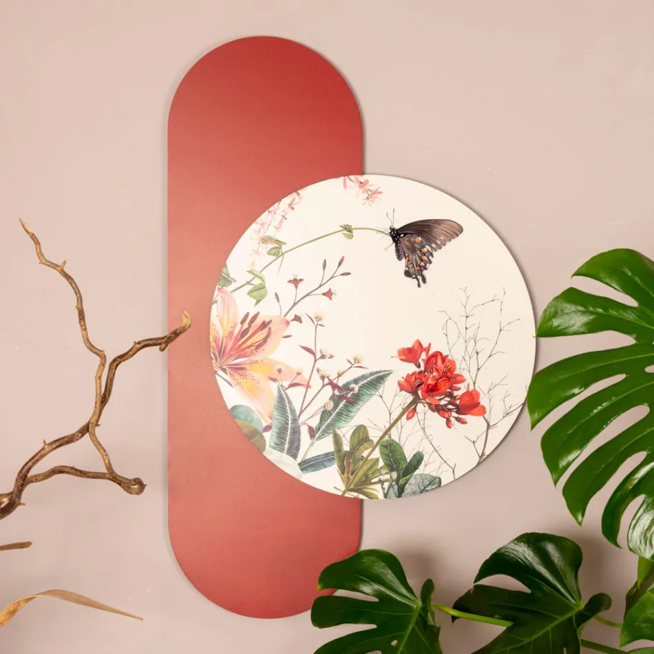 Kompozycja drewnianych obrazów z nadrukami motyli i kwiatów wykonana we Włoszech - Ekwadorze Viadurini