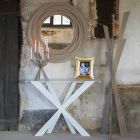 Konsola do salonu lub wejścia z kolorowego żelaza Made in Italy - Zecchina Viadurini