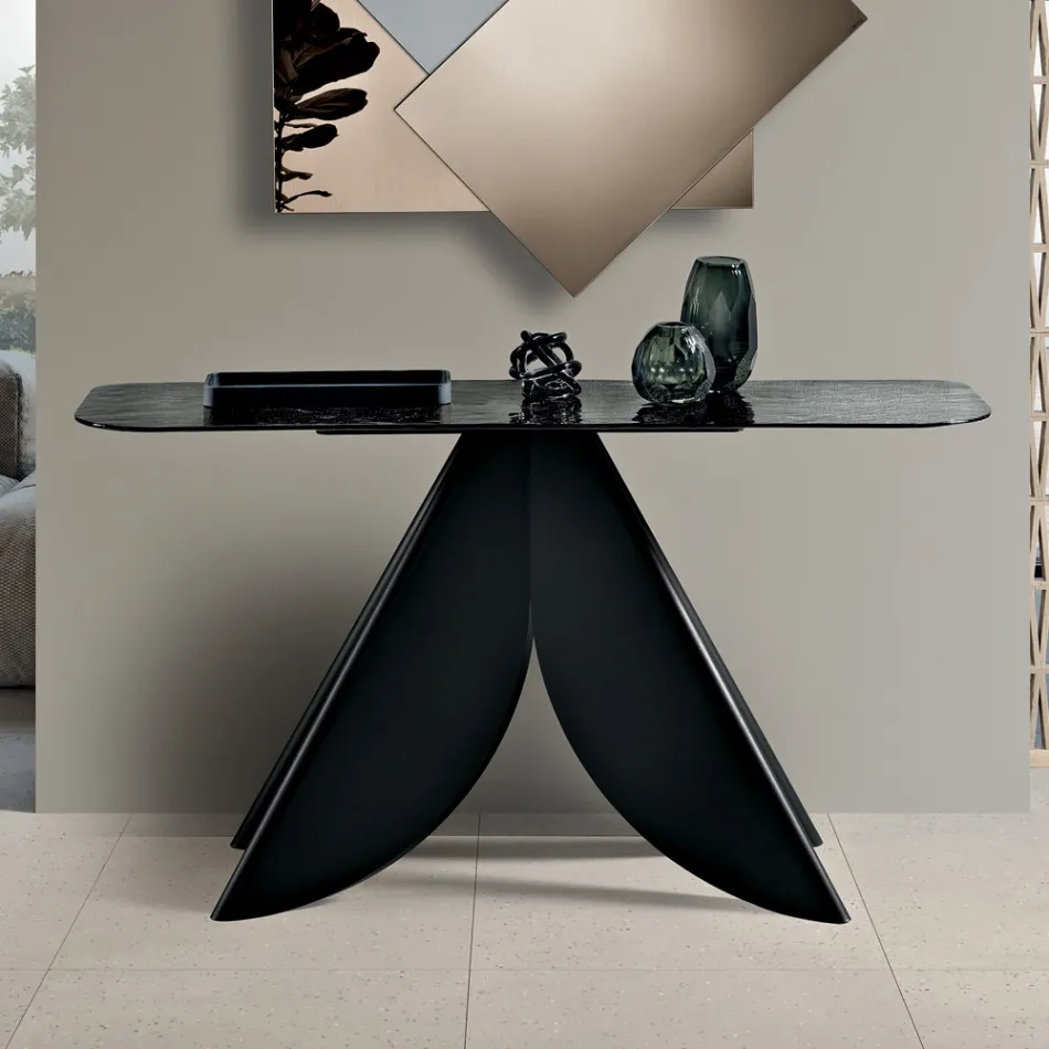 Konsola do salonu z metalu z oparciem i blatem ze srebrzonego szkła młotkowanego - Cristina Viadurini