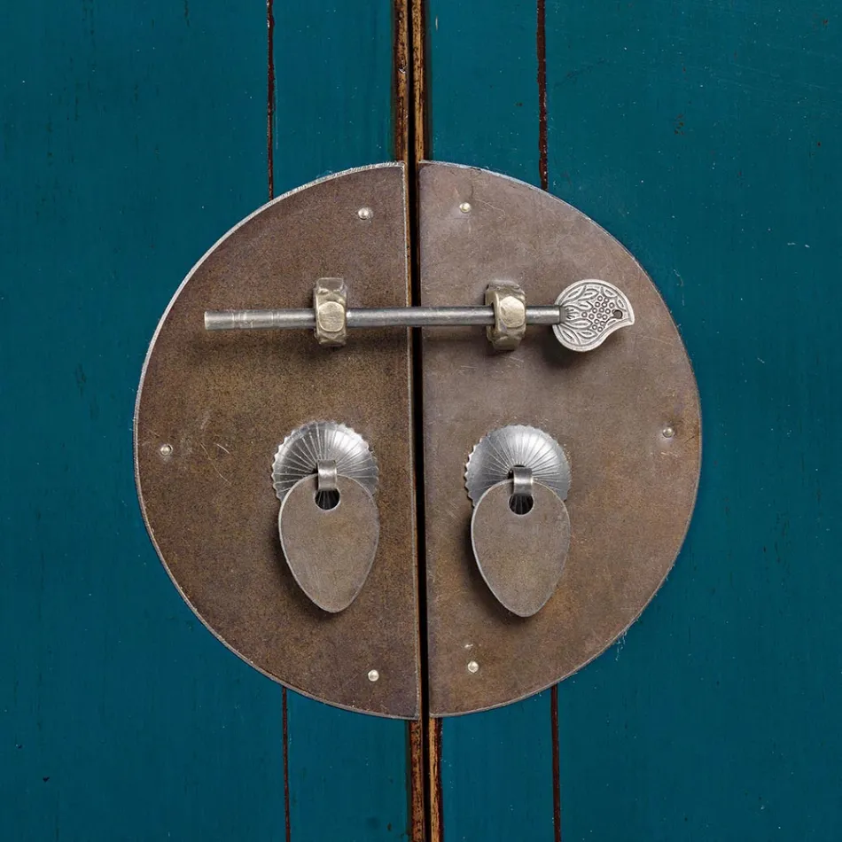 Niski kredens 2 drzwi i 2 szuflady z niebieskiego drewna wiązu Homemotion - Konan Viadurini