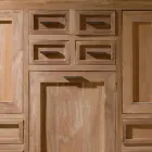 Komoda z litego drewna tekowego z 3 drzwiami i 8 szufladami - Ilość Viadurini