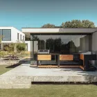 Kuchnia zewnętrzna 140x65x93 cm wykonana z litego drewna tekowego i aluminium - Convivial Viadurini