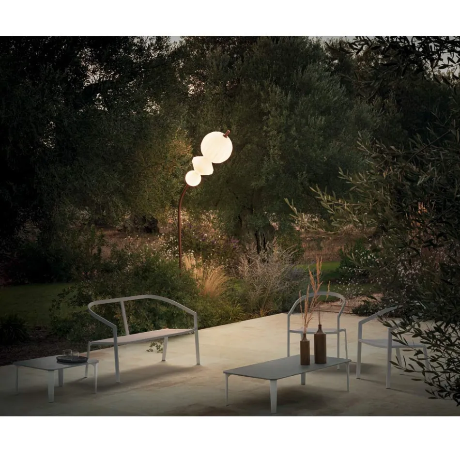 Sofa ogrodowa z aluminiową podstawą i siedziskiem z materiału tekstylnego Made in Italy - Maureen Viadurini