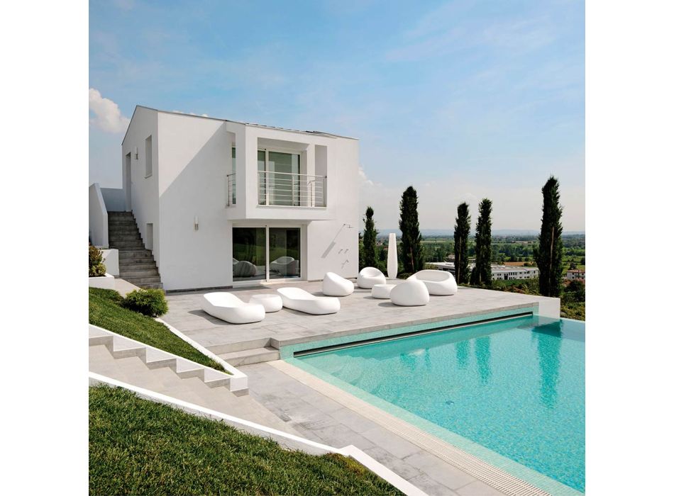 Nowoczesna sofa zewnętrzna z polietylenu, zaprojektowana we Włoszech - Ervin Viadurini
