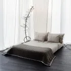 Gruba lniana poszewka na poduszkę z dekoracją w postaci guzików Agoya i lamówką – śródziemnomorska Viadurini