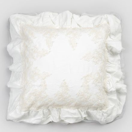 Kwadratowa poszewka na poduszkę z białego lnu z ozdobną koronką na brzegach i falbankami - Priscilla Viadurini