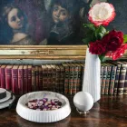 Nowoczesny przycisk do papieru w kształcie kuli z włoskiego satynowego białego marmuru, 2 sztuki - Kula Viadurini