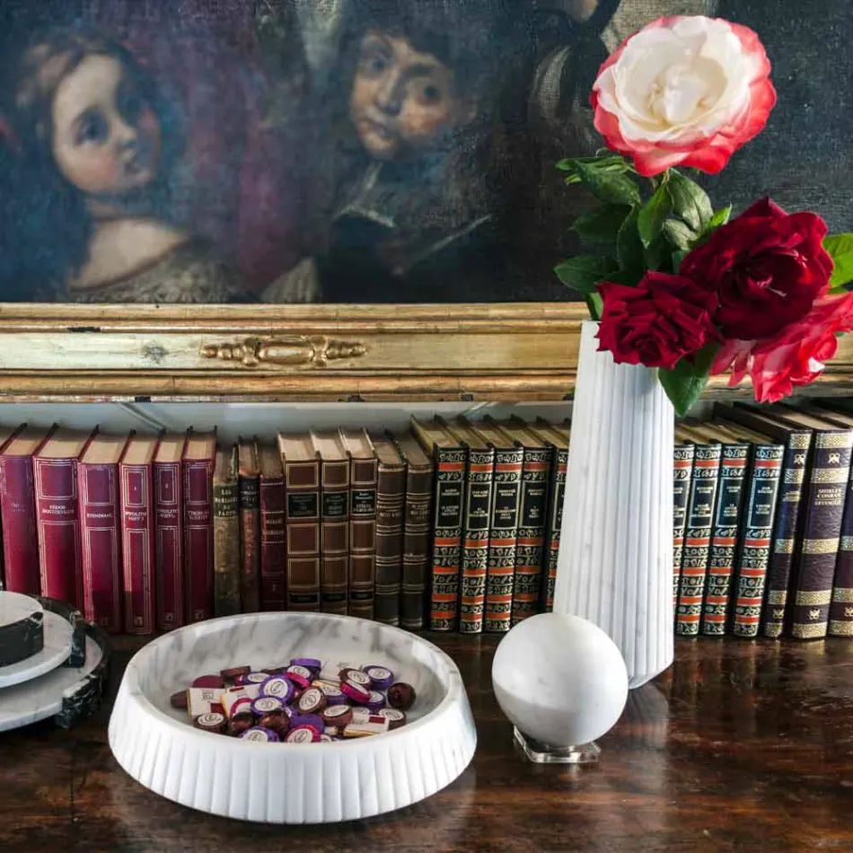 Nowoczesny przycisk do papieru w kształcie kuli z włoskiego satynowego białego marmuru, 2 sztuki - Kula Viadurini