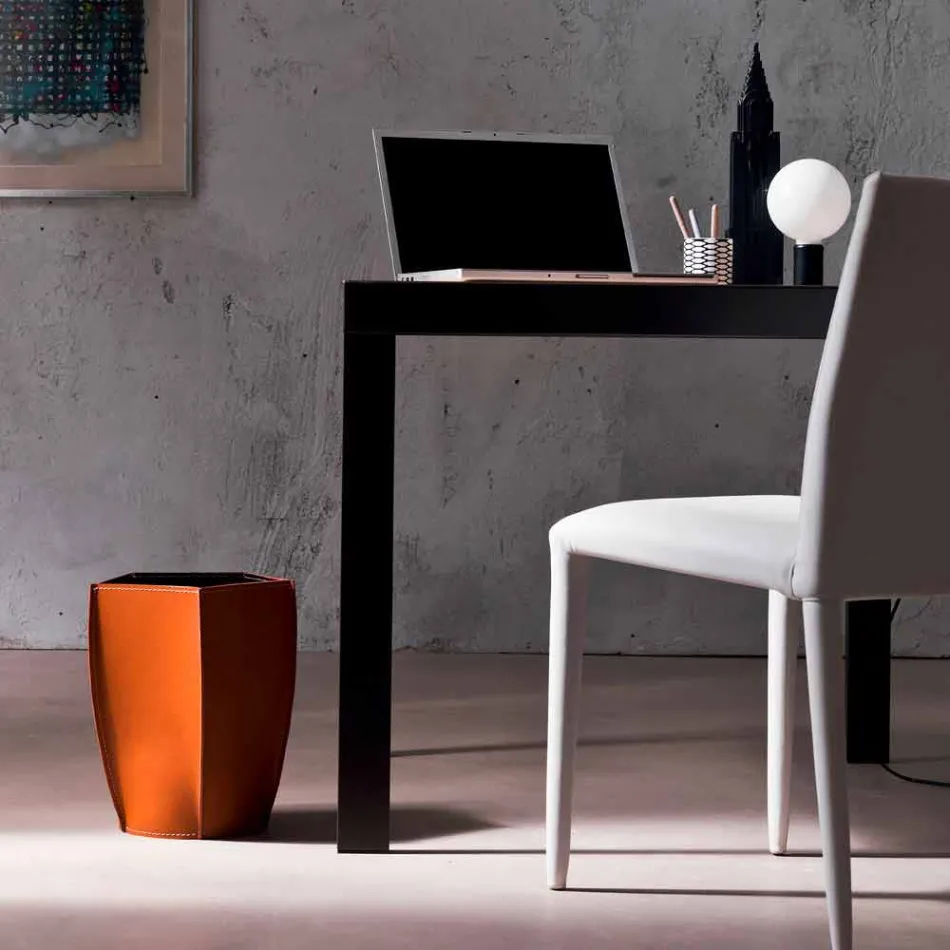 Zaprojektuj kosz na śmieci w zregenerowanej skórze Poligiono, wyprodukowany we Włoszech Viadurini