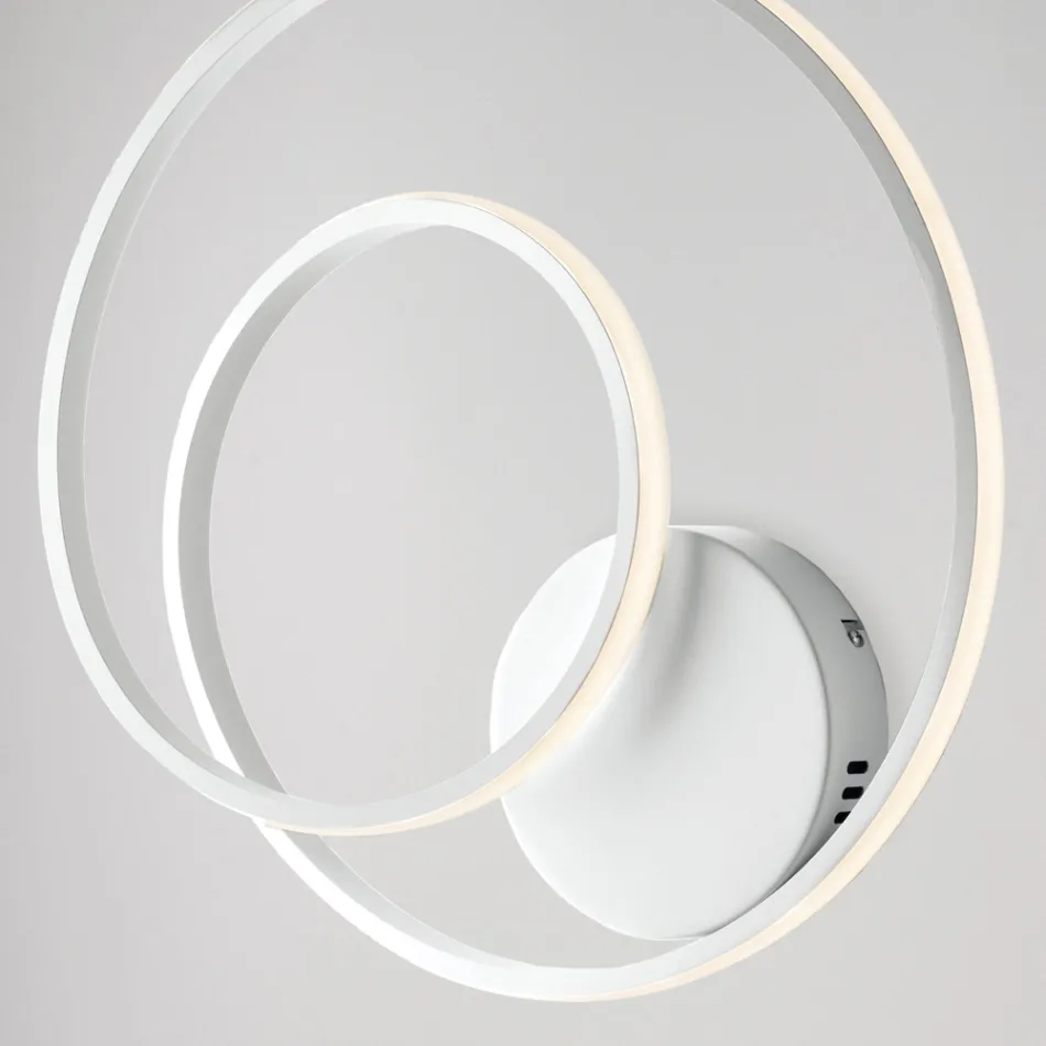 Oświetlenie ze szkła i metalu wyprodukowane we Włoszech, które tworzy elegancką atmosferę – Hubble Viadurini