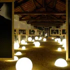 Kula ziemska / lampa stołowa Slide Globo biała jasna wykonana we Włoszech Viadurini