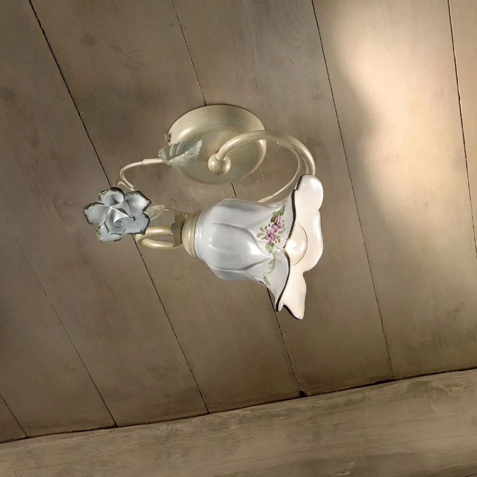 Lampa sufitowa z metalu i ceramiki z ręcznie malowaną różą - Pisa Viadurini