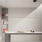 Lampa wisząca ze światłem LED i przewodami o regulowanej długości - pomarańczowa Viadurini