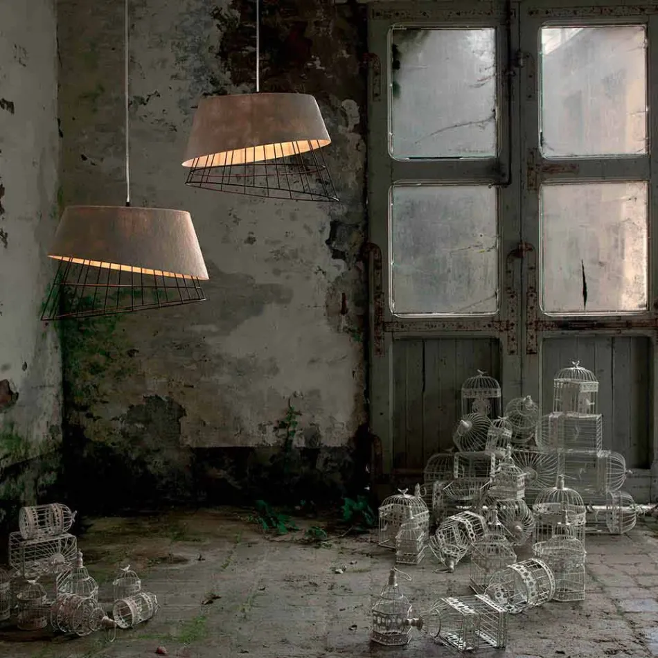 Lampa wisząca z białego włókna szklanego i metalu Elegancki design - Solar Viadurini