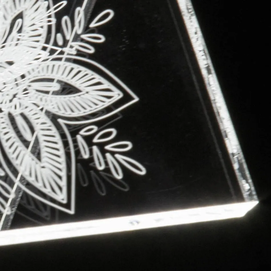 Lampa Stojąca LED Akrylowa Kryształowa Dekoracja Laserowa - Possett Viadurini