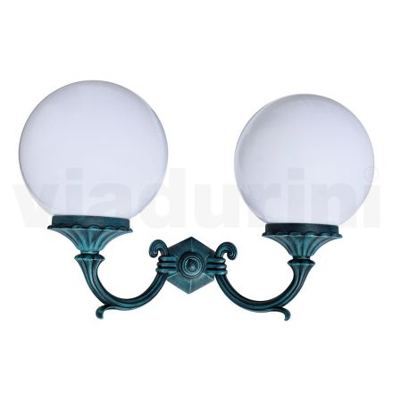 Lampa ogrodowa z 2 akrylowymi lampkami i aluminiową konstrukcją - Trovanero Viadurini