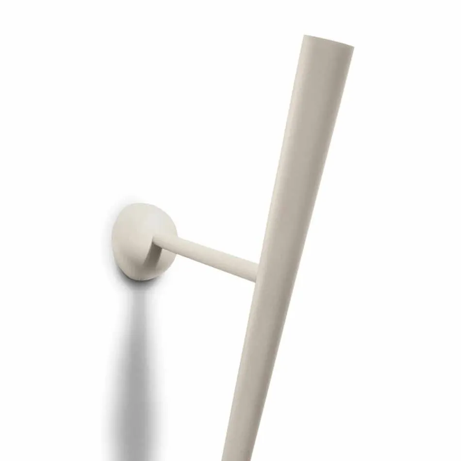 Kinkiet z malowanego metalu ze zintegrowaną diodą LED Made in Italy - Throne Viadurini