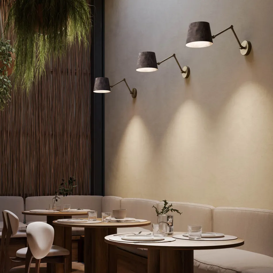 Regulowana przemysłowa lampa ścienna Reporter Il Fanale Viadurini