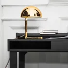 Lampa stołowa z mosiądzu z wykończeniem złotym lub palladowym Made in Italy - Adana Viadurini