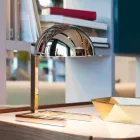 Lampa stołowa z mosiądzu z wykończeniem złotym lub palladowym Made in Italy - Adana Viadurini