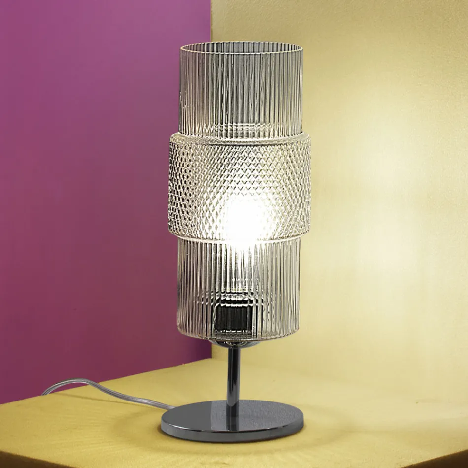 Lampa stołowa z ręcznie dmuchanego szkła w Wenecji i metalu - Satomi Viadurini