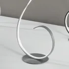 Lampa podłogowa LED z metalową konstrukcją lakierowaną w stylu Clack Viadurini