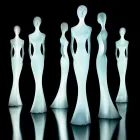 Ogrodowa lampa podłogowa z oświetleniem RGBW Led, projekt statuetki - Penelope od Myyour Viadurini