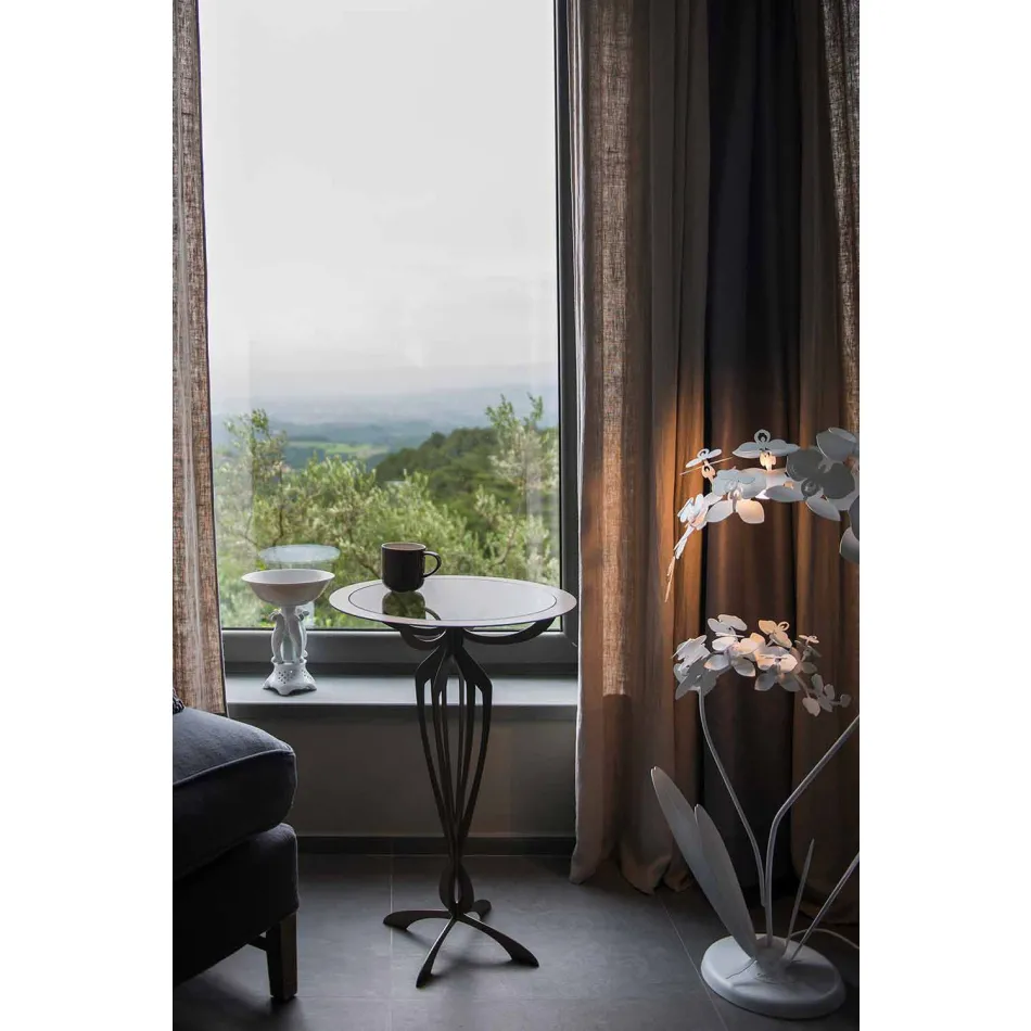 Nowoczesna żelazna lampa podłogowa Made in Italy - Amorpha Viadurini