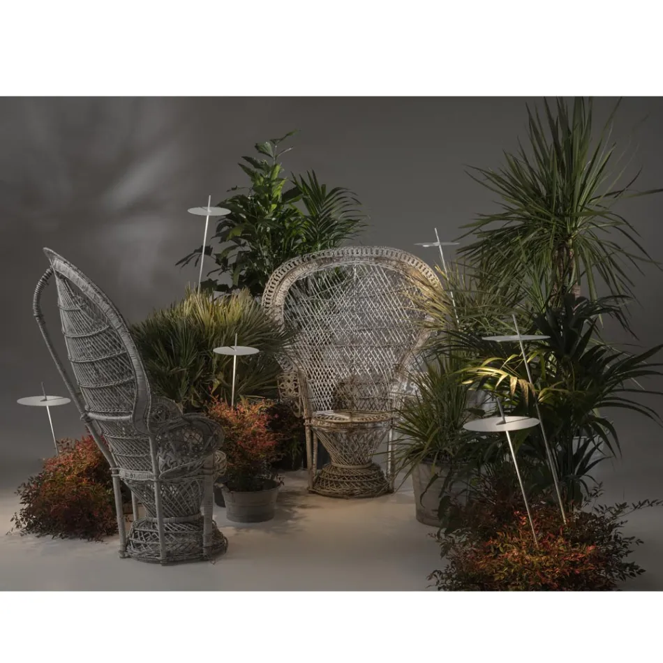 Ogrodowa lampa podłogowa aluminiowa biała konstrukcja z liściem lilii wodnej - Cipriam Viadurini