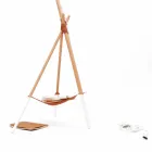 Lampa podłogowa z drewna i metalu z detalami ze skóry wegańskiej - Avetta Viadurini